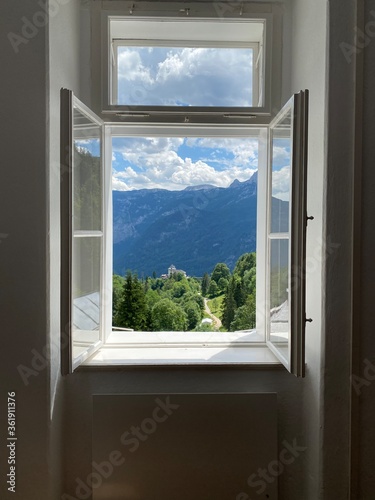 Fenster in Hallstadt dorf in   sterreich