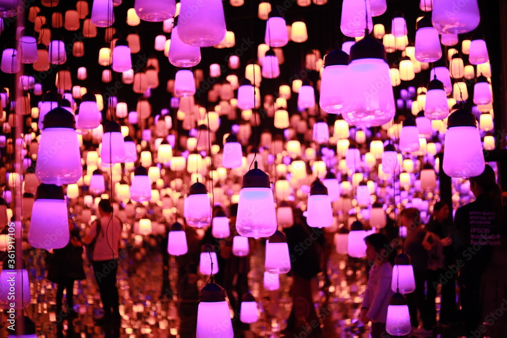 Fototapeta premium 電飾 / 照明 / 光