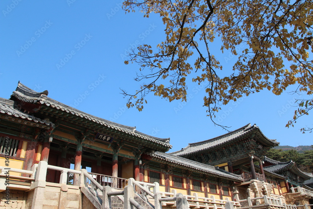 The Yeonhwagyo (Lotus Flower Bridge) and Chilbogyo (Seven Treasures Bridge) are a pair of bridges lead to Anyangmun (Peace Enhancing Gate) of Bulguksa The Yeonhwagyo (Lotus Flower Bridge) and Chilbogyo (Seven Treasures Bridge) are a pair of bridges lead to Anyangmun (Peace Enhancing Gate) of Bulguksa