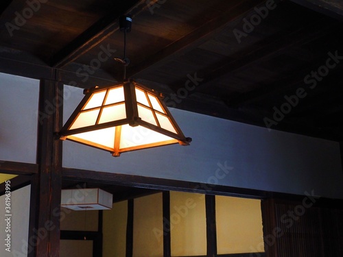 Wallpaper Mural traditional Japanese style house interior lampshades Torontodigital.ca