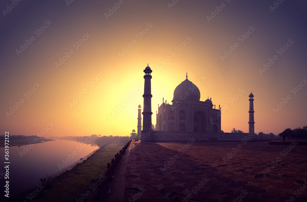 A panoramic morning view of the Taj Mahal with Rivar Yamuna flowing besides;