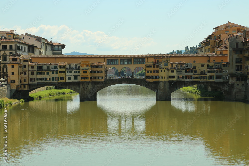 ponte vecchio in Florence Italy