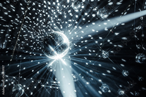 Obraz na płótnie Disco ball in a night club0 w salonie