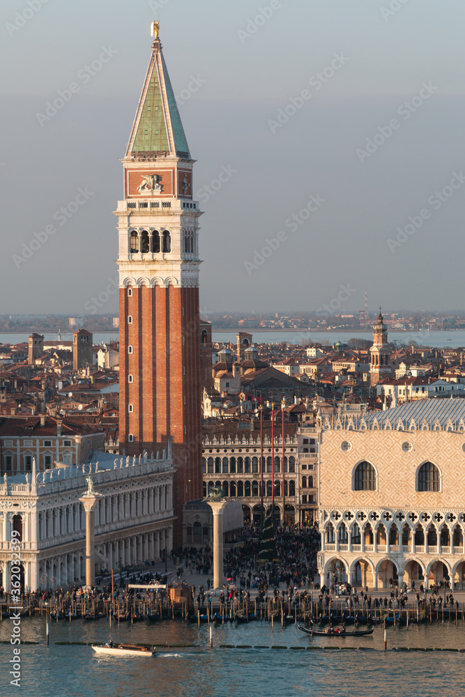 Obraz premium Vue depuis la Basilique San Giorgio Maggiore