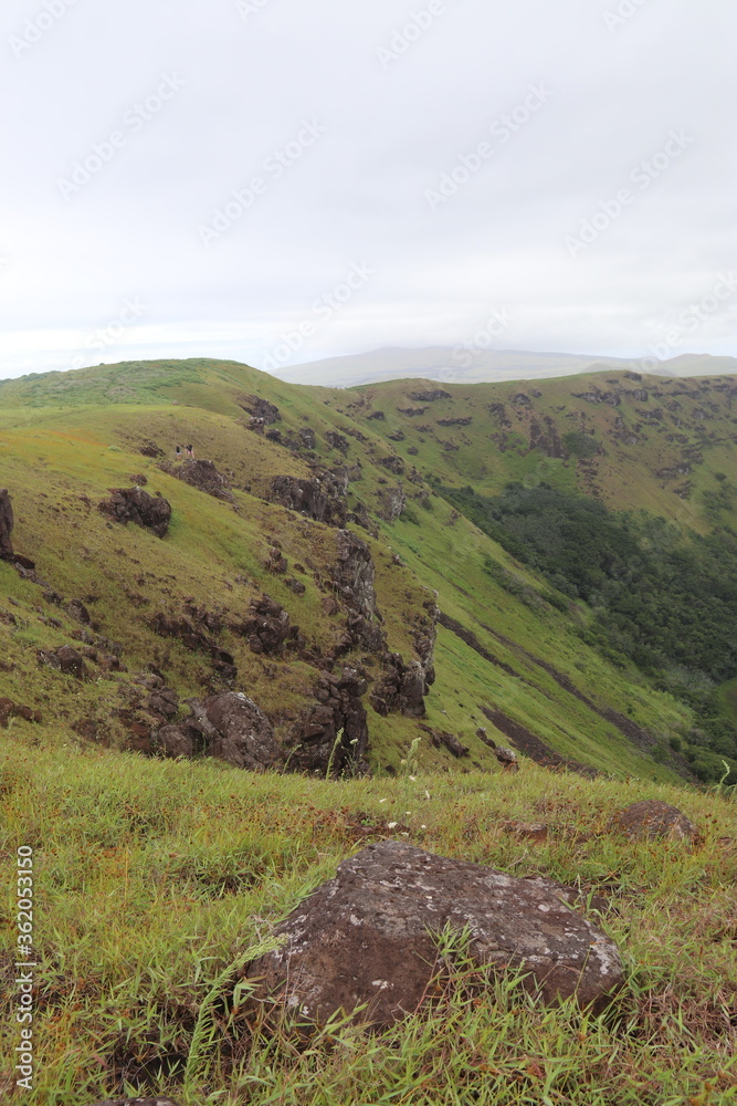 Fototapeta premium Pente du volcan Rano Kau à l'île de Pâques