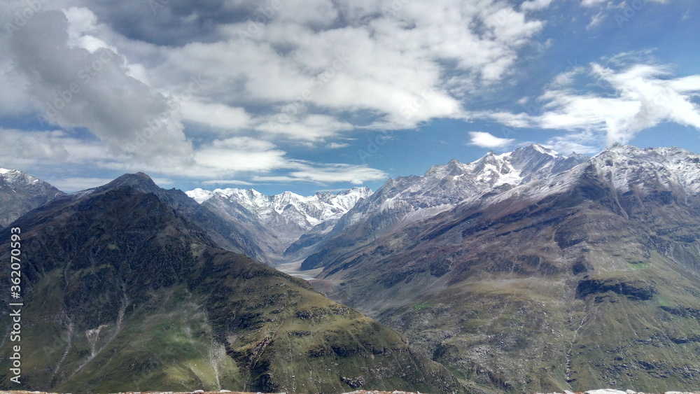 Mountains Mountains