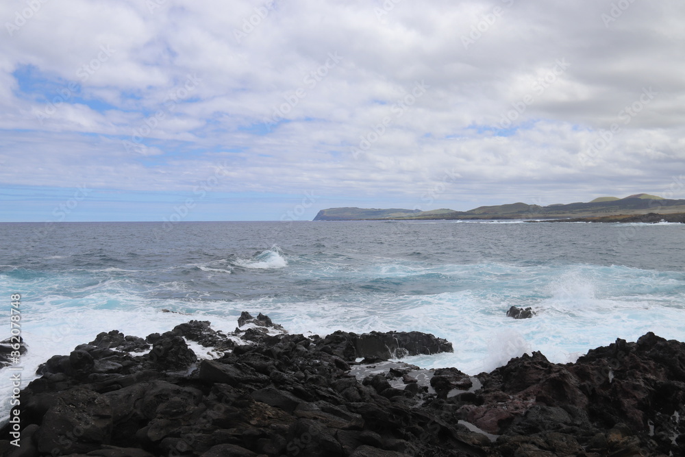 Littoral volcanique de l'île de Pâques Littoral volcanique de l'île de Pâques