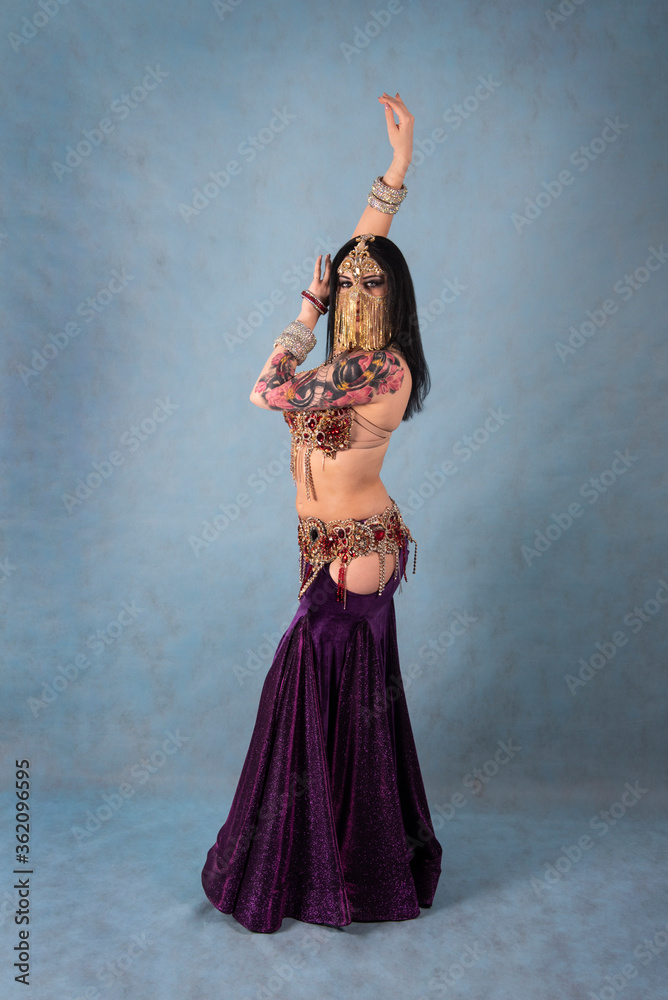 Image of a beautiful Oriental dancer