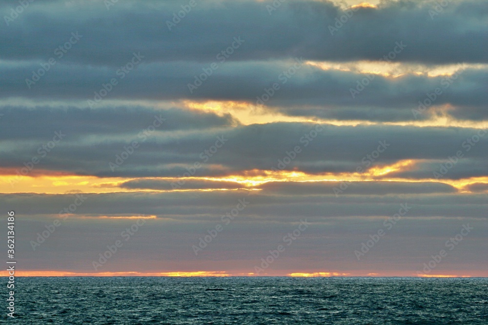 Sonnenaufgang überm Südatlantik