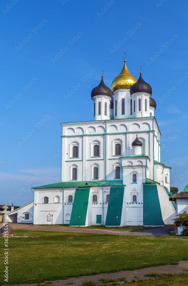 Trinity Cathedral in Pskov, Russia Trinity Cathedral in Pskov, Russia