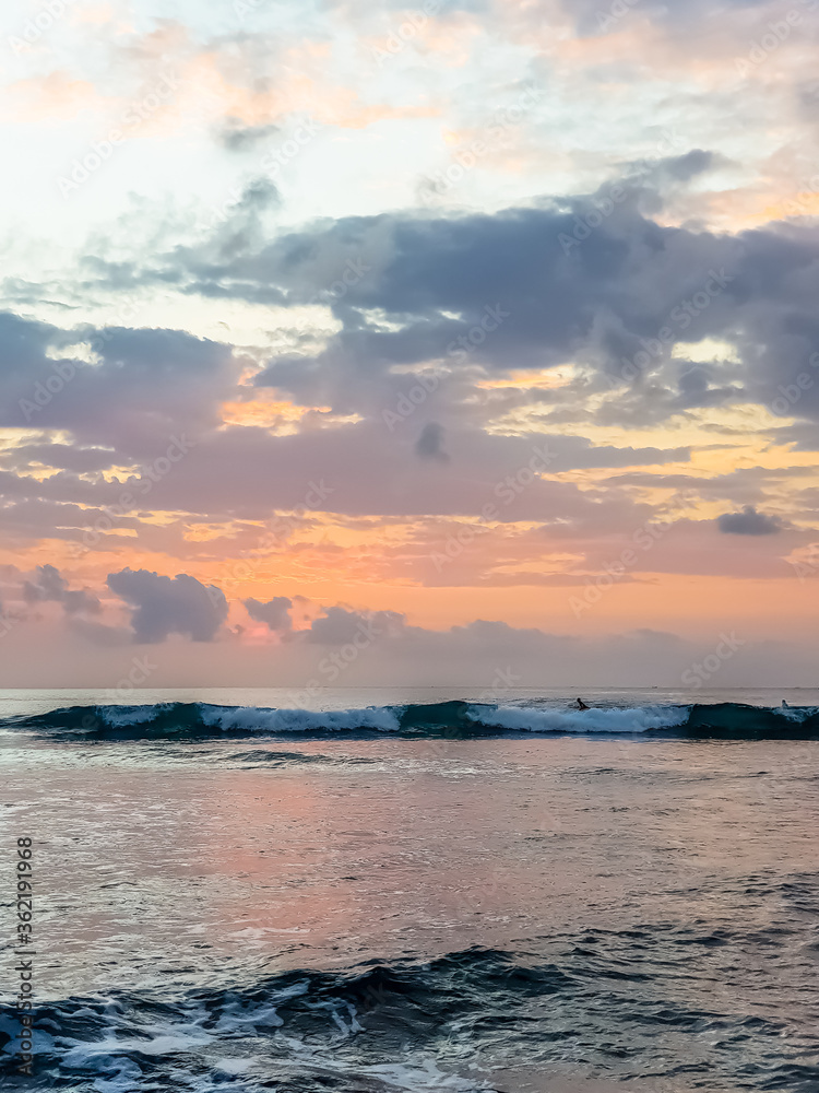 Fototapeta premium Amazing sunset view on Indian ocean at Bali, Indonesia