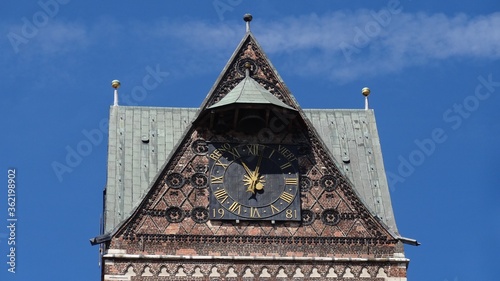 Turmuhr der ehemaligen Marienkirche in Wismar