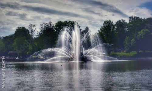 fountain in the park © Екатерина