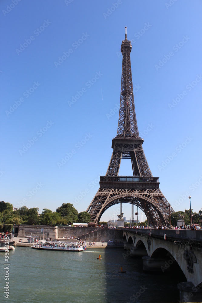 Obraz premium eiffel tower in paris