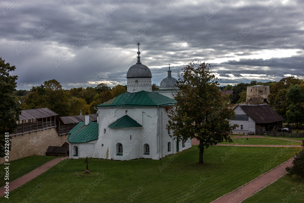 Naklejka premium Izborsk medieval defensive fortress in the city of Izborsk in the Pskov region, Russia
