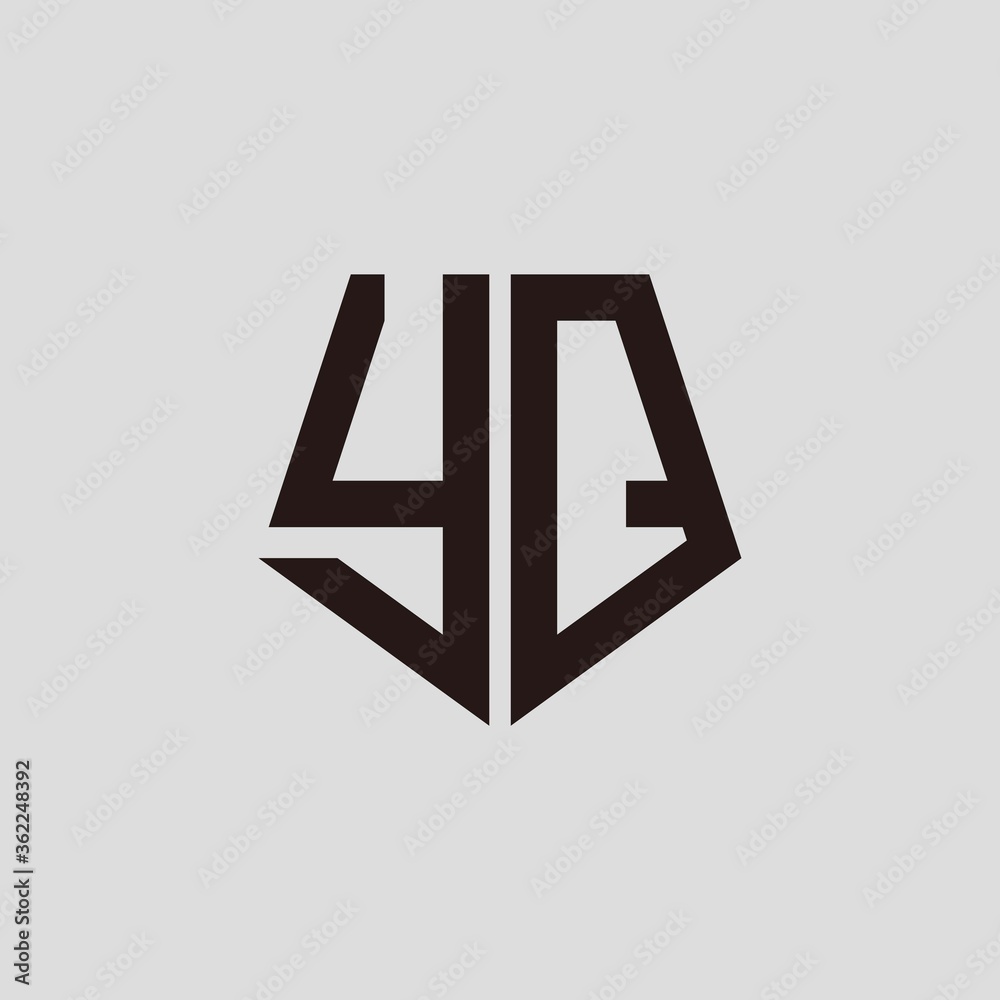 Obraz premium Y Q black pentagon initials with a gray background