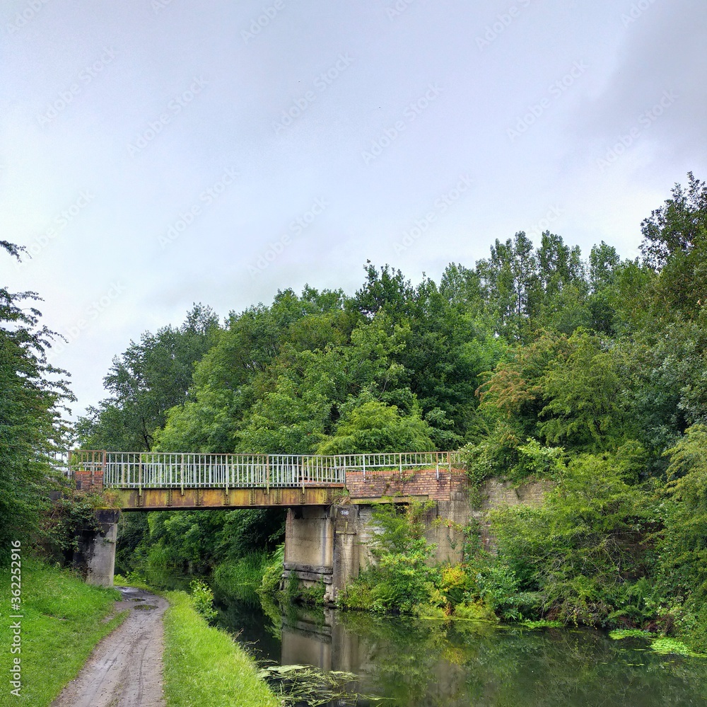 Leeds & Liverpool Canal bridge 59B, Wigan 