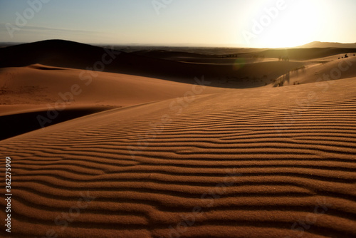 モロッコの旅・サハラ砂漠の夜明け