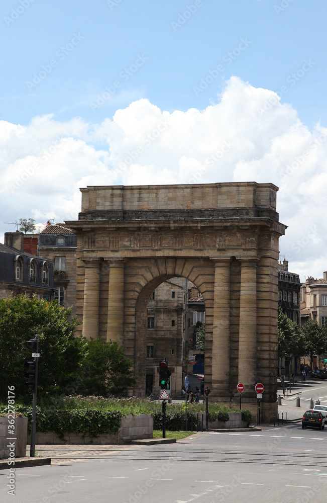 Beautiful views of the city of Bordeaux in France featuring buildings, gardens, roads, rivers, pathways