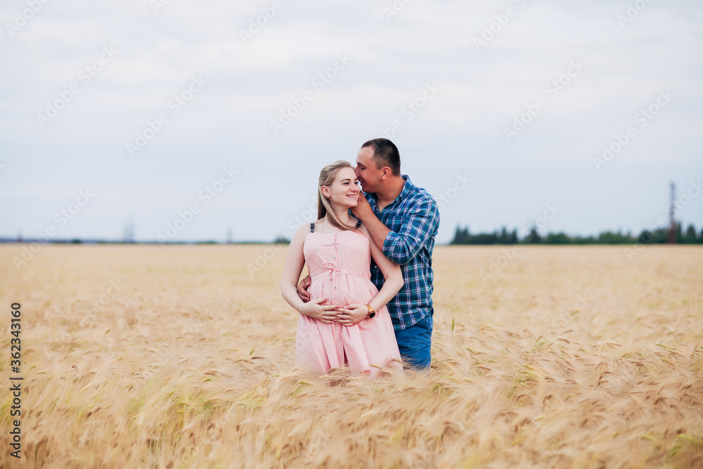 future parents in a wheat field
future parents in a wheat field