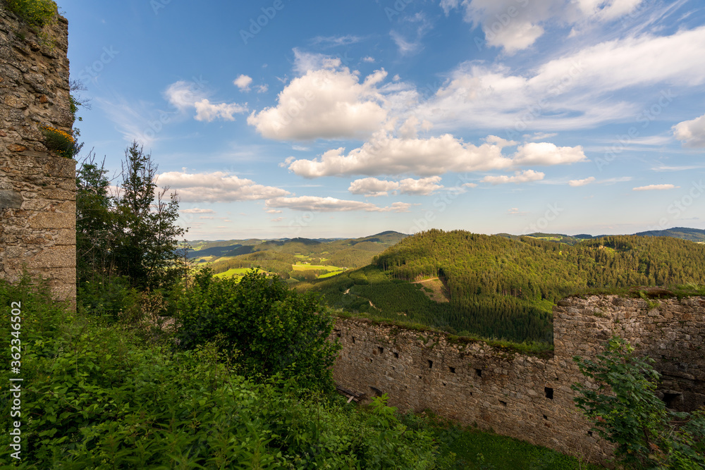 Panorama Aussicht von der Burgruine Ruttenstein im Mühlviertel Oberösterreich