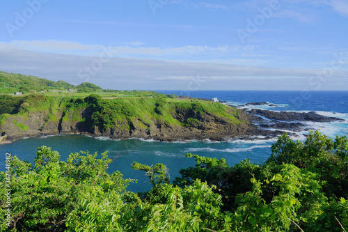 Foto 海岸段丘が美しい佐渡島小木半島