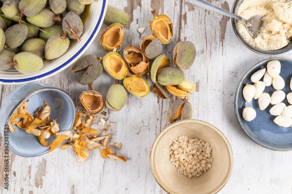 Almond shells, kernels, ground and flour Almond shells, kernels, ground and flour