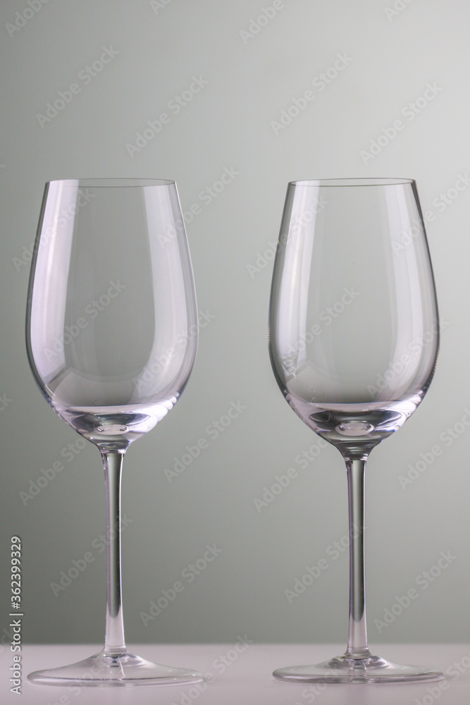 Crystal glasses for wine 