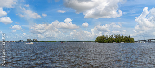 Boaters By Lofton's Island At The Caloosahatchee River In Fort Myers