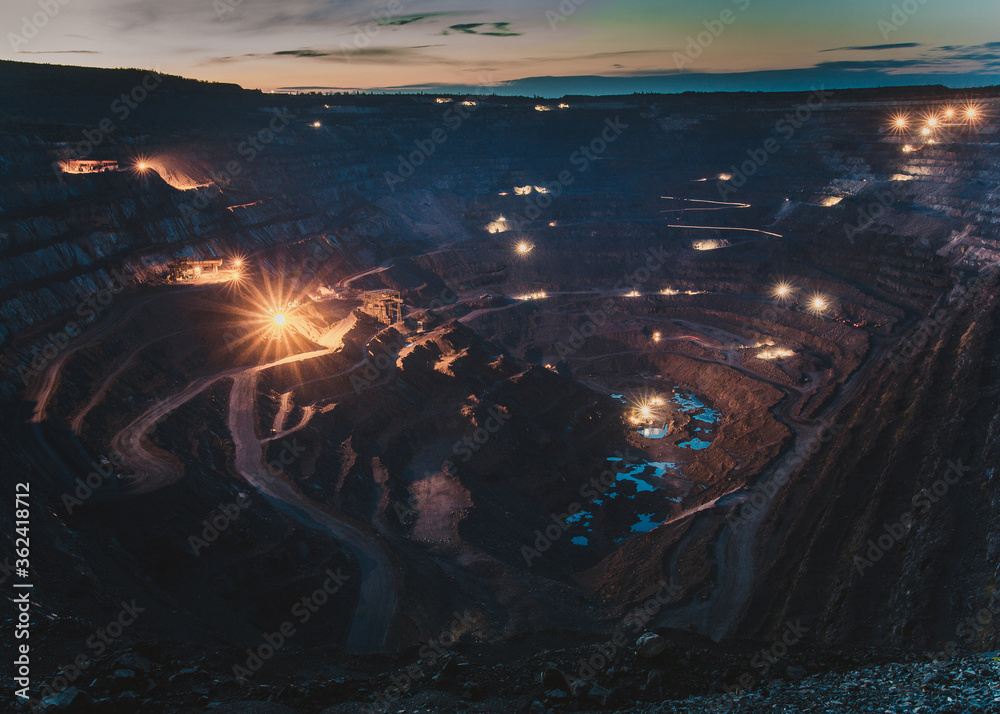 Fototapeta premium Night ore quarry at work