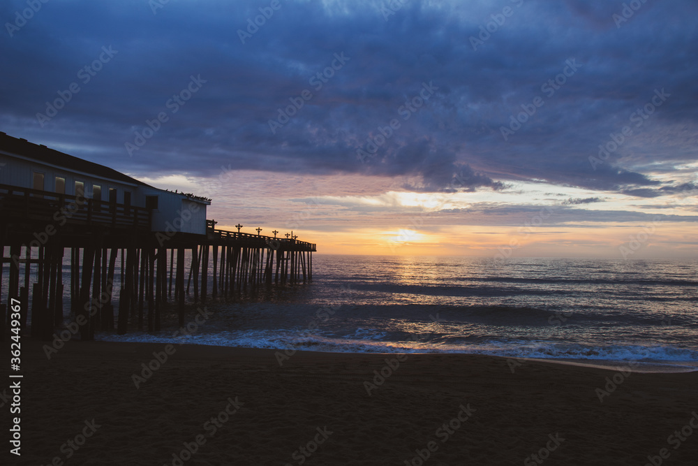 Obraz premium Sunrise at Kitty Hawk North Carolina