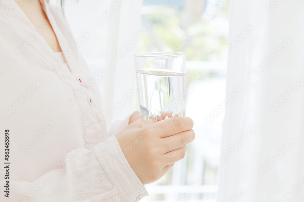 水 手元 水 手元