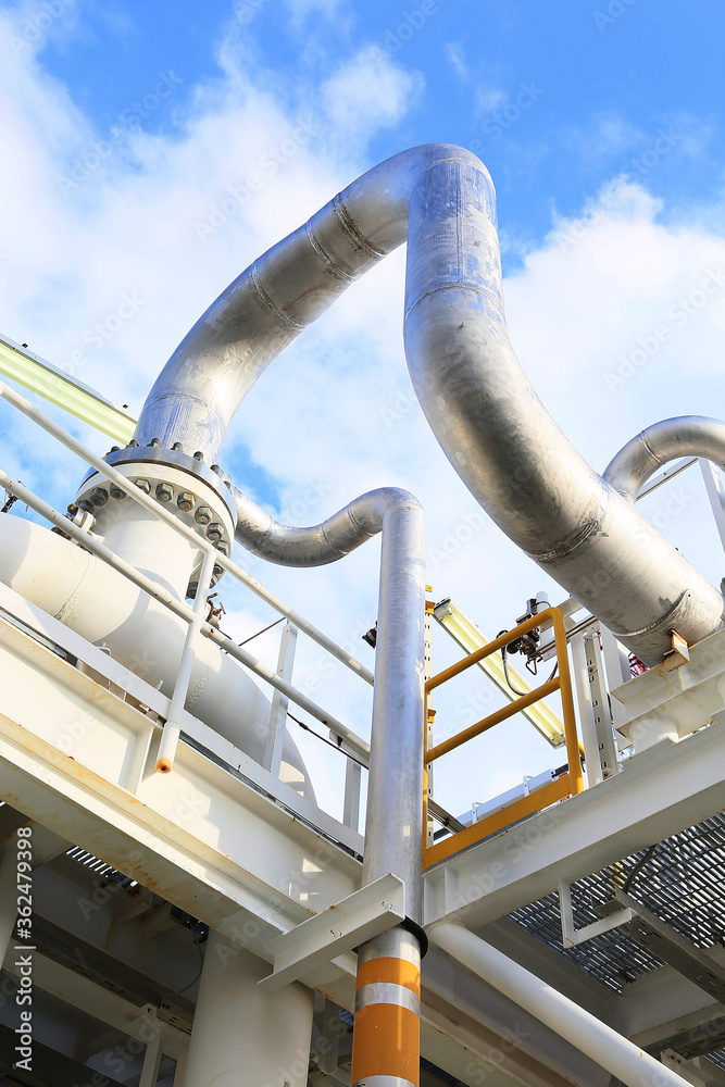pipelines on oil and gas platform for production, Oil and gas process and control by automation system, Operator control product in oil and gas industry. pipelines on oil and gas platform for production, Oil and gas process and control by automation system, Operator control product in oil and gas industry.
