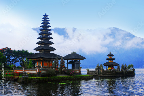 Hindus temlpe bedugul Bali Indonesia