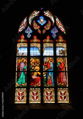 Stained glass window - Jesus gives Peter heaven's keys