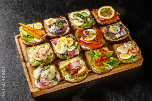 オープンサンドイッチ　Open sandwich 