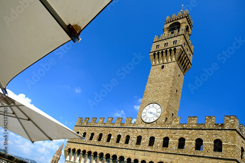 Pallazzo Vecchioin Florence, Italy photo