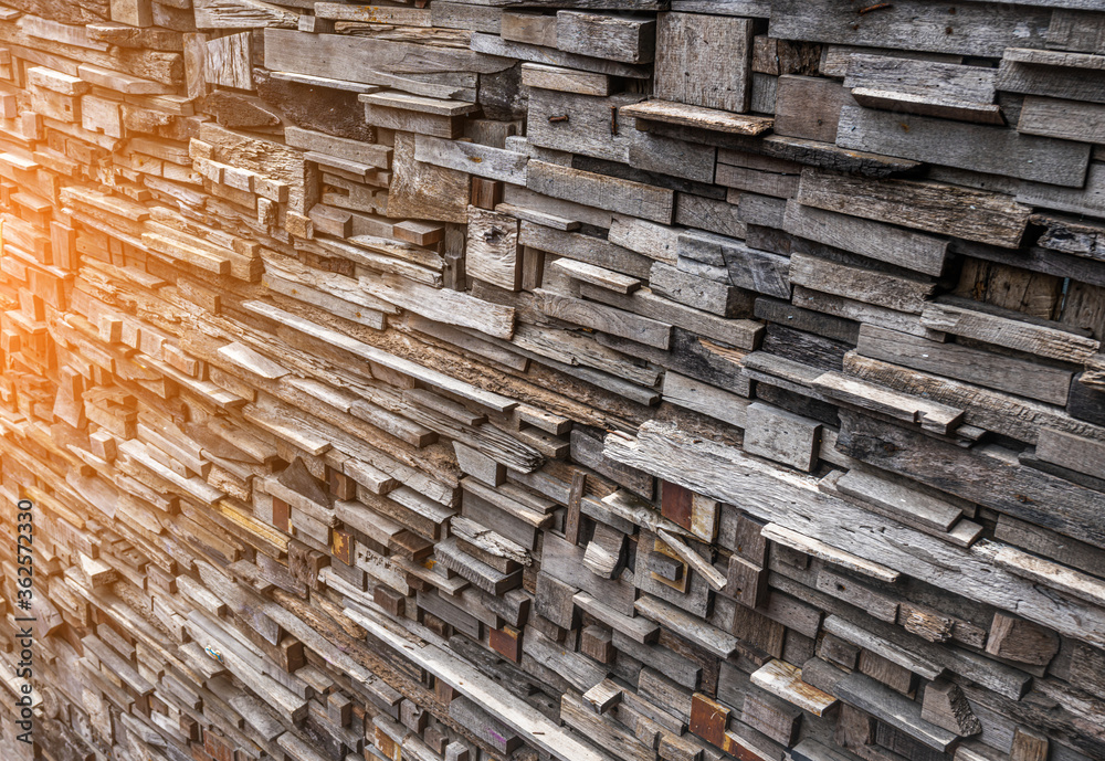 The walls are made from many pieces of wood. The walls are made from many pieces of wood.