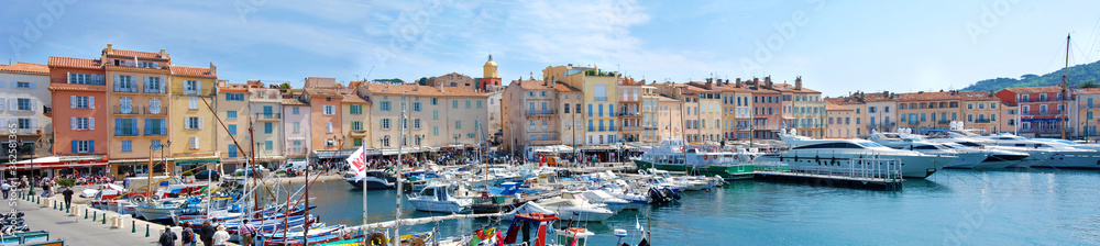 Hafen in der Bucht von Saint-Tropez, Panorama