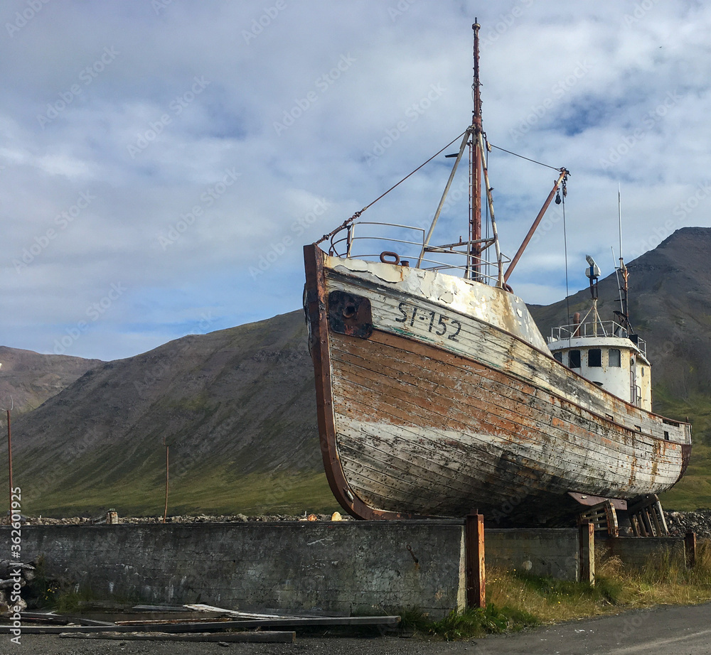 old fishing boat 2