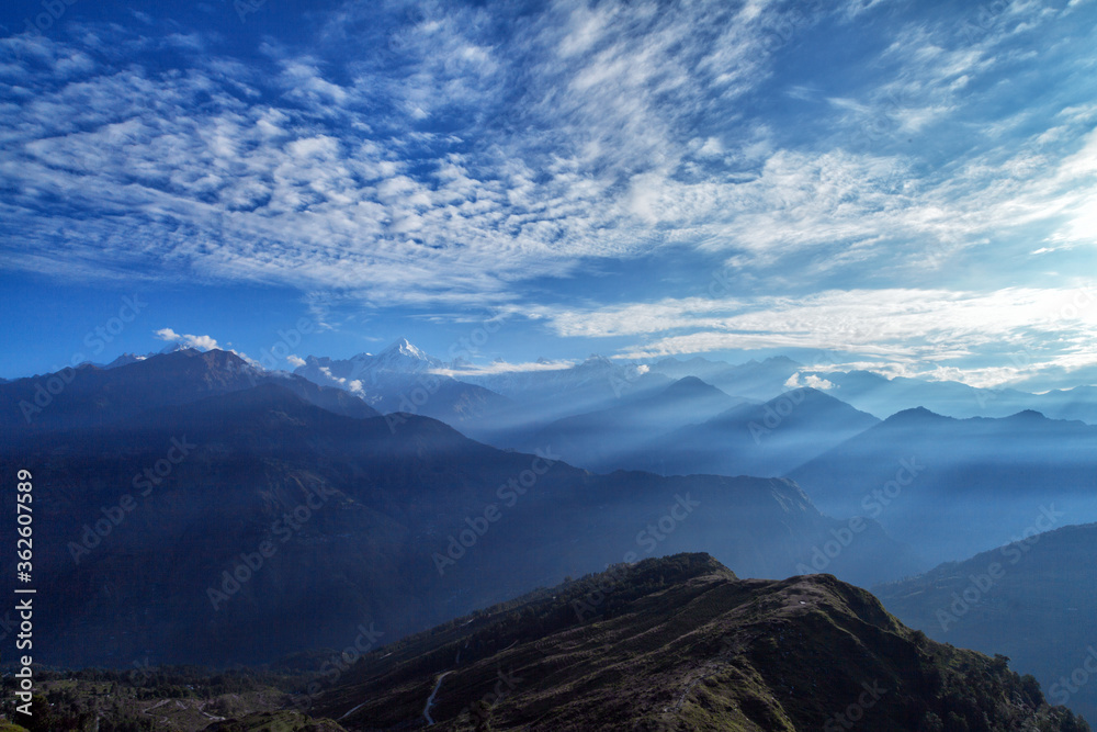 Obraz premium View of beautiful Panchchuli Peaks of the Great Himalayas as seen from Munsiyari, Uttarakhand, India.