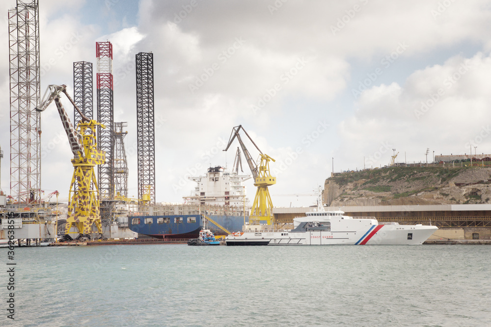 Naklejka premium shipping dockyard in malta