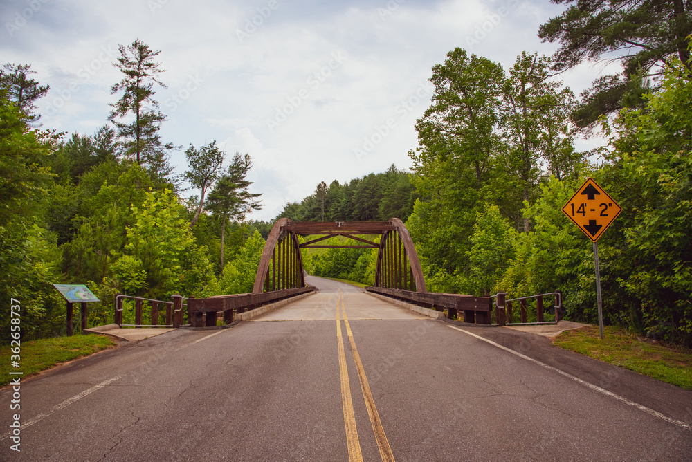 Naklejka premium Wooden Bridge
