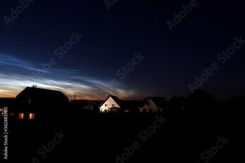 Noctilucent clouds in rural location 