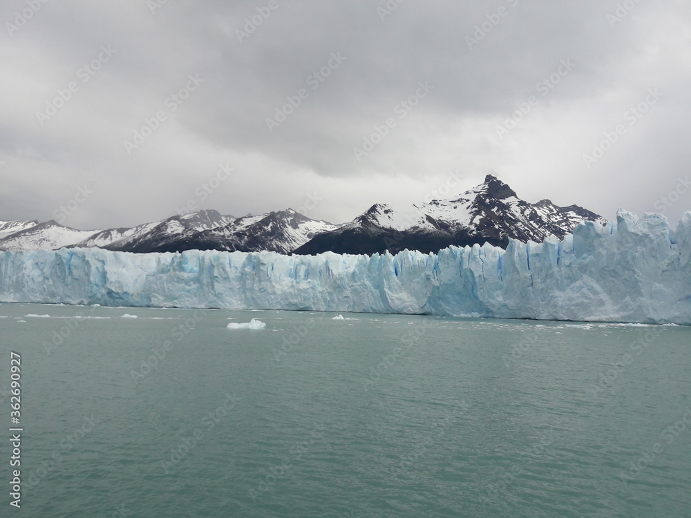 Glacier National Park boat tour El Calafate Argentina Perito Moreno 2019