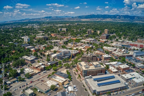 Fototapeta Naklejka Na Ścianę i Meble -  Aerial View of Fort Collins, Colorado during Summer