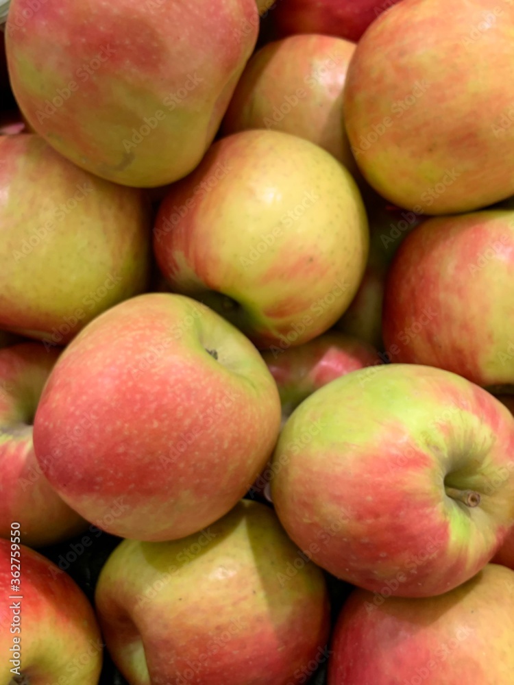 Pommes Pommes