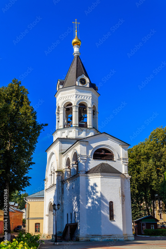 Fototapeta premium Bell tower of Theotokos Nativity Monastery in Vladimir, Russia