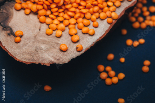 Natural grains of lentils red in bulk