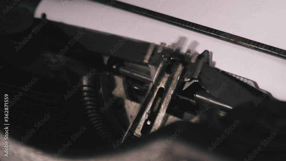 LD Working fast on an old typewriter